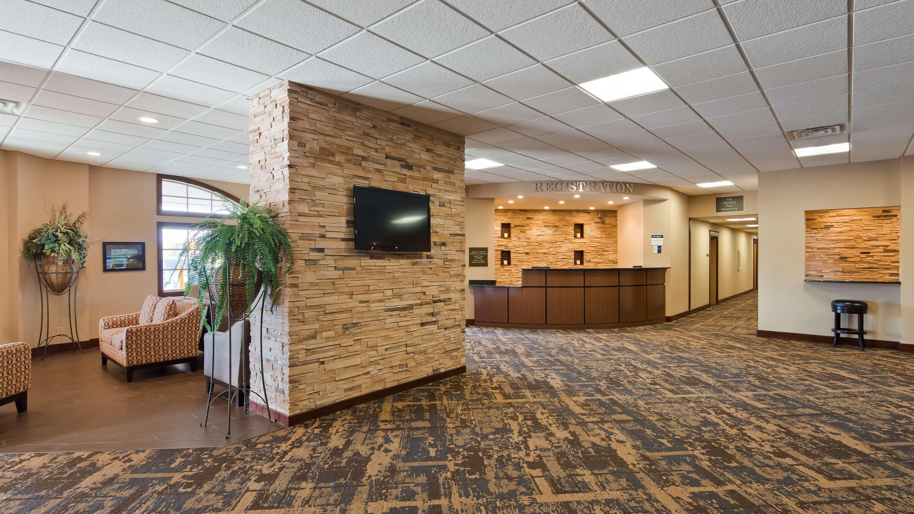 פורט דודג' Crossroads Hotel & Event Center מראה חיצוני תמונה