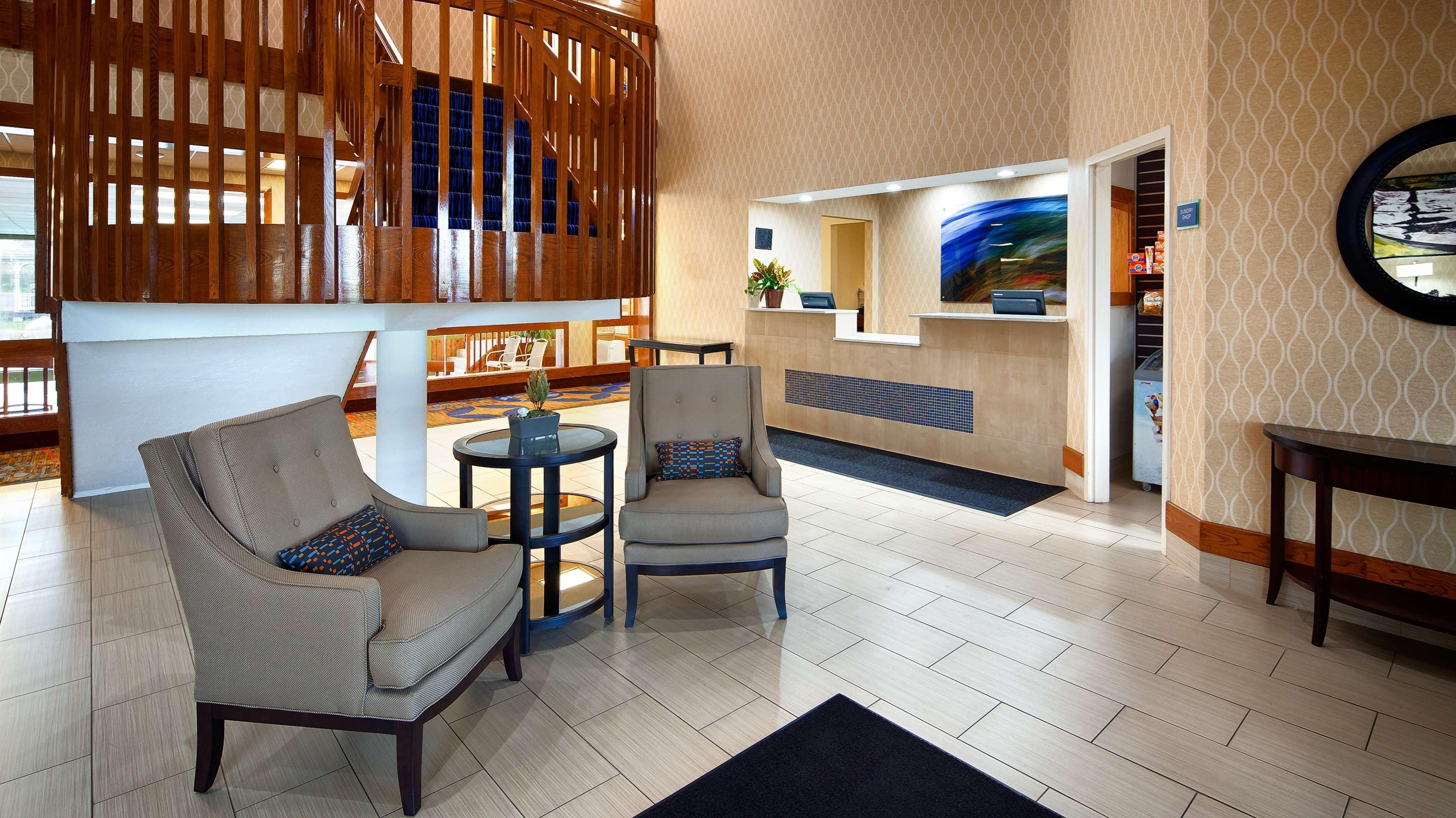פורט דודג' Crossroads Hotel & Event Center מראה חיצוני תמונה
