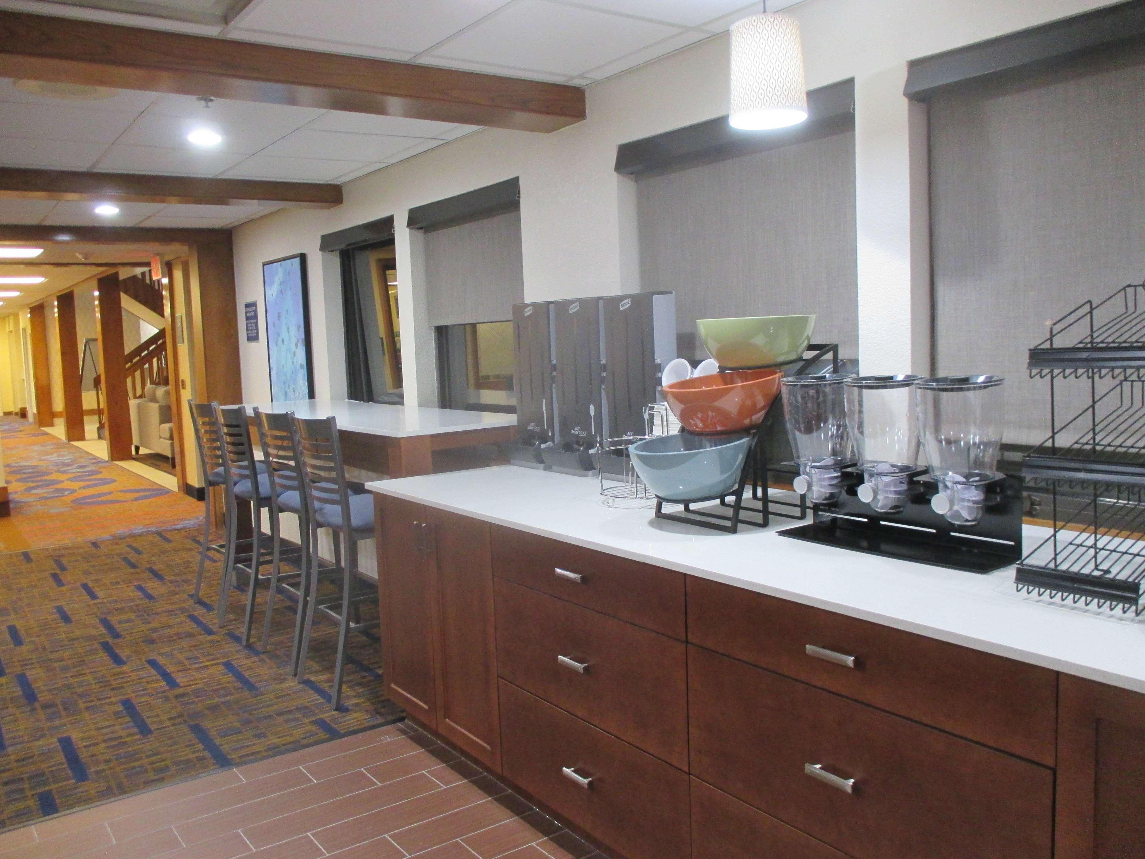פורט דודג' Crossroads Hotel & Event Center מראה חיצוני תמונה